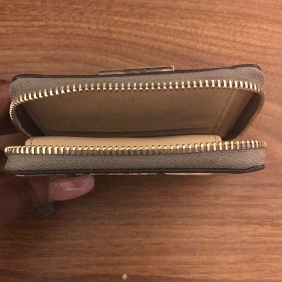 Nine West Wallet - Picture 4 of 4